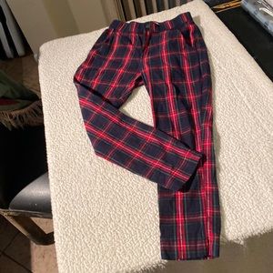 Soft, comfy Hollister plaid pants